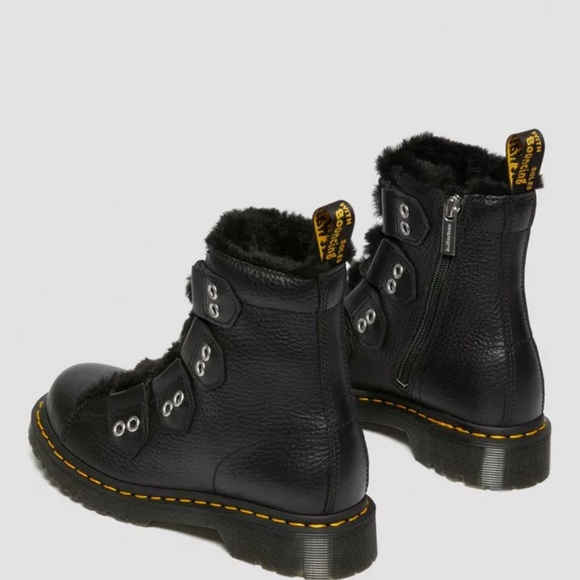 Dr. Martens Women 1460 FAUX FUR LINED LEATHER LACE UP BOOTS Black sz 8 - Picture 7 of 13